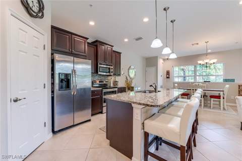 8510 Violeta St 203, Estero FL - photo 8 of 39