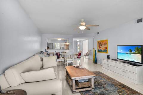 409 Gabriel Cir 2207, Naples FL - photo 12 of 29