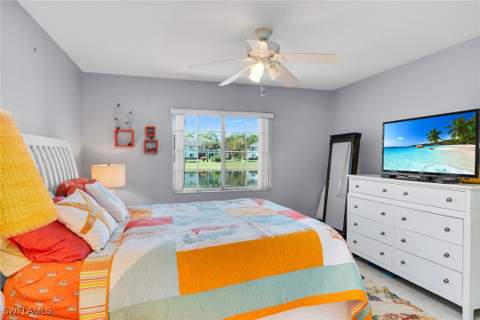 409 Gabriel Cir 2207, Naples FL - photo 16 of 29