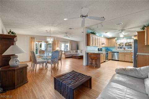19658 Eagle Trace Ct, North Fort Myers FL - photo 12 of 40