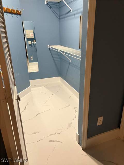 1025 Moon Lake Dr, Naples FL - photo 24 of 33