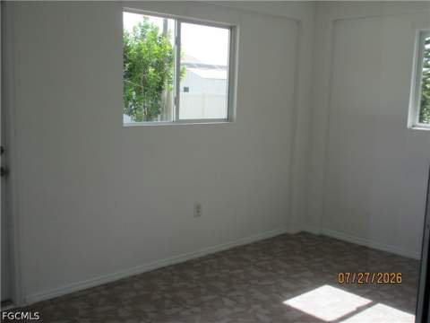 306 SE 2nd St, Cape Coral FL - photo 11 of 38
