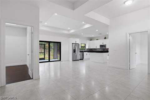 2783 70th Ave NE, Naples FL - photo 8 of 39