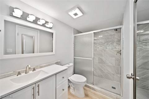 16881 Davis Rd 721, Fort Myers FL - photo 12 of 23