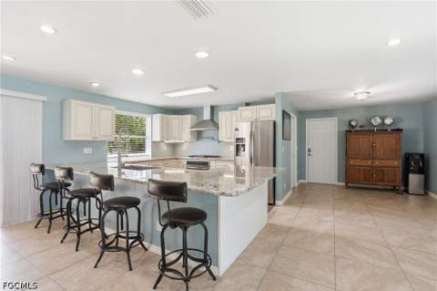 5229 Pelican Blvd, Cape Coral FL - photo 19 of 47