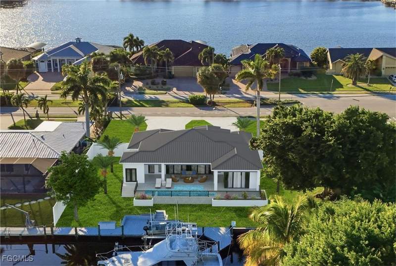 3 bedroom SingleFamilyResidence at 5229 Pelican Blvd, Cape Coral, Cape Coral — photo 3