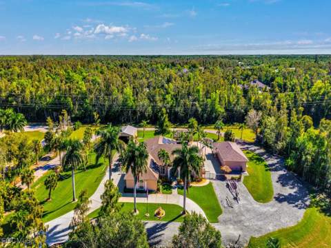 6480 Pine Cone Ct, Fort Myers FL - photo 6 of 50