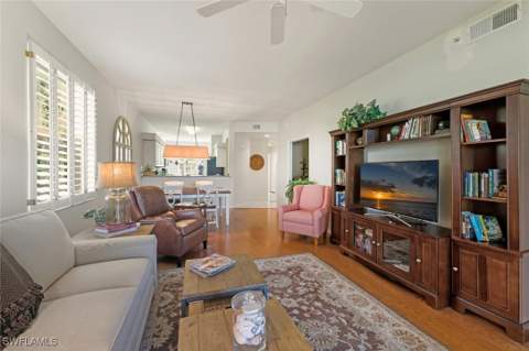 7515 Stoneybrook Dr 818, Naples FL - photo 7 of 42