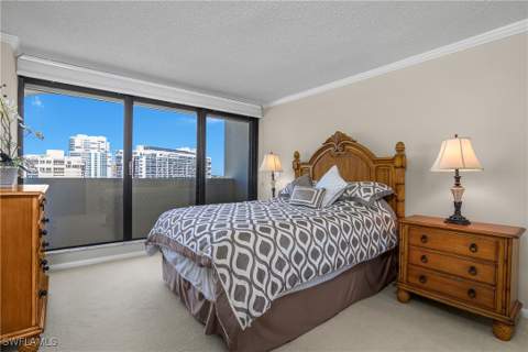 4005 Gulf Shore Blvd N 1405, Naples FL - photo 13 of 31