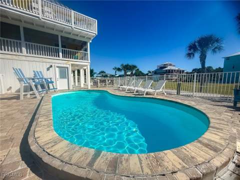 210 White Pelican Dr, Upper Captiva FL - photo 10 of 50