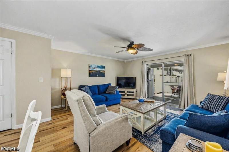 2 bedroom Townhouse at 6777 Winkler Rd D 150, Regency Condo, Fort Myers — photo 5