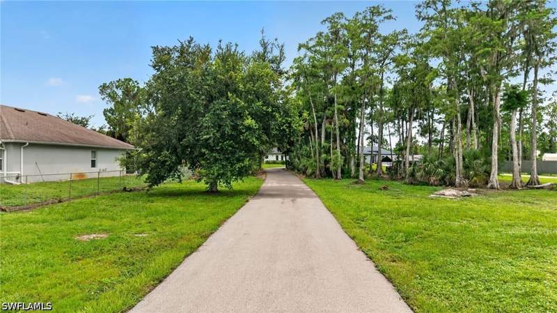 3 bedroom SingleFamilyResidence at 3434 27th Ave NE, Golden Gate Estates, Naples — photo 3