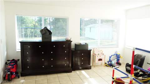 5106 Lee Cir S, Lehigh Acres FL - photo 9 of 16