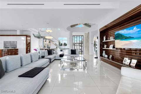 260 Channel Dr, Naples FL - photo 6 of 48