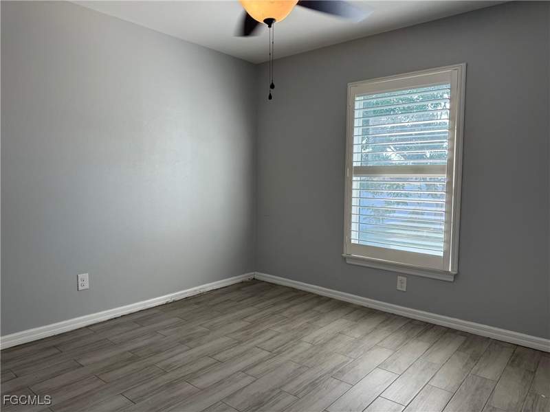 3 bedroom SingleFamilyResidence at 202 NW 27th Ave, Cape Coral, Cape Coral — photo 4