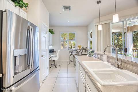 13991 Lake Mahogany Blvd 2424, Fort Myers FL - photo 14 of 42