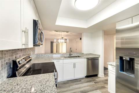 12661 Kelly Sands Way 106, Fort Myers FL - photo 8 of 29