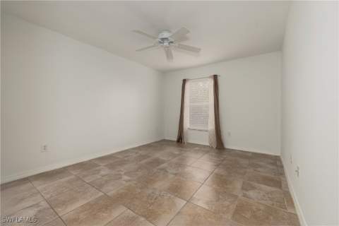 8290 Ibis Club Ln 902, Naples FL - photo 16 of 38