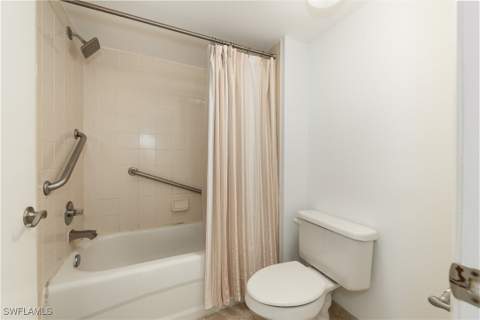 8290 Ibis Club Ln 902, Naples FL - photo 19 of 38