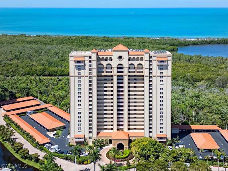 2 bedroom Condominium at 6585 Nicholas Blvd 1102, St Kitts, Naples — photo 1