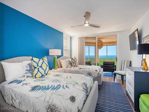 6585 Nicholas Blvd 1102, Naples FL - photo 8 of 30