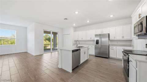 15705 Raveneli Ct, Fort Myers FL - photo 15 of 31