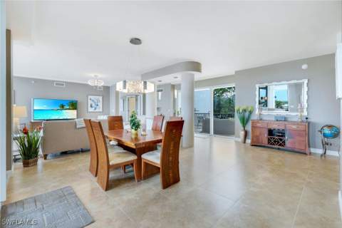 700 La Peninsula Blvd 206, Naples FL - photo 15 of 47
