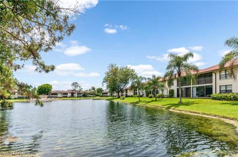 500 Misty Pines Cir 2-203, Naples FL - photo 13 of 25