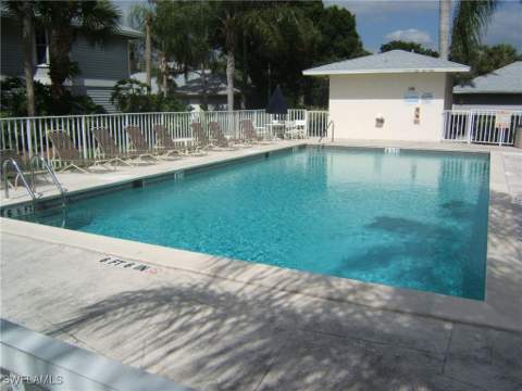 500 Misty Pines Cir 2-203, Naples FL - photo 23 of 25