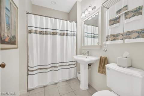 2165 Hawksridge Dr 1302, Naples FL - photo 18 of 24