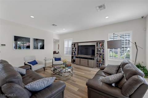 2165 Hawksridge Dr 1302, Naples FL - photo 22 of 24