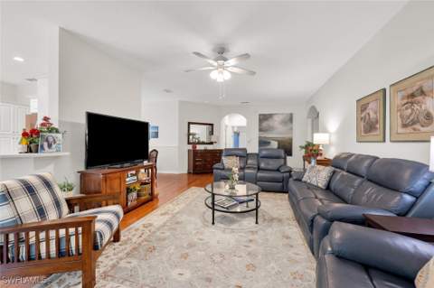 2165 Hawksridge Dr 1302, Naples FL - photo 8 of 24