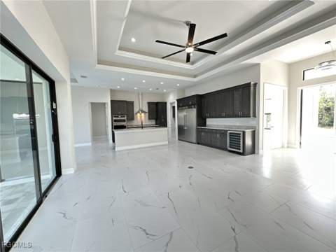 3915 Kismet Pkwy W, Cape Coral FL - photo 6 of 34