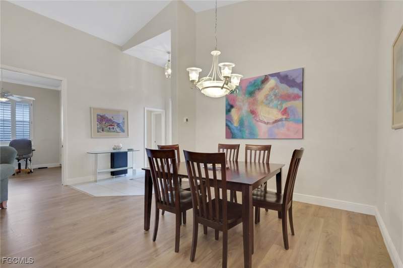 3 bedroom SingleFamilyResidence at 9519 Mariners Cove Ln S, Mariners Cove Village, Fort Myers — photo 4