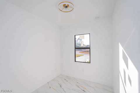 1005 Brenton Ave, Lehigh Acres FL - photo 11 of 21