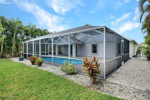 15645 Beachcomber Ave, Fort Myers FL - photo 6 of 33