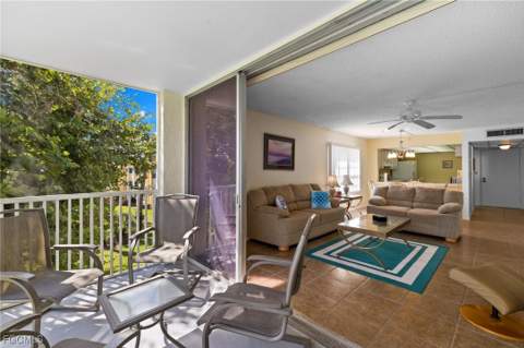 1087 Forest Lakes Dr 1-309, Naples FL - photo 21 of 45