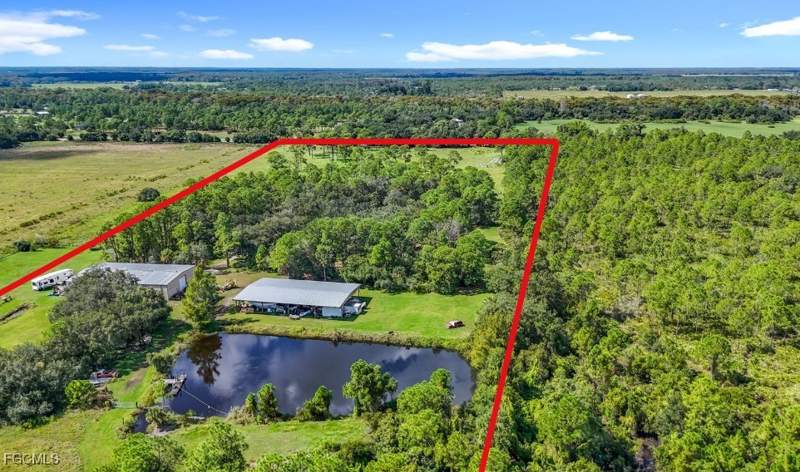 3 bedroom SingleFamilyResidence at 1432 Silver Lake Rd, Muse, Labelle — photo 3