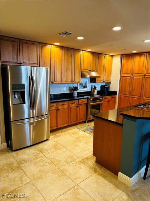 5781 Cape Harbour Dr 502, Cape Coral FL - photo 6 of 37