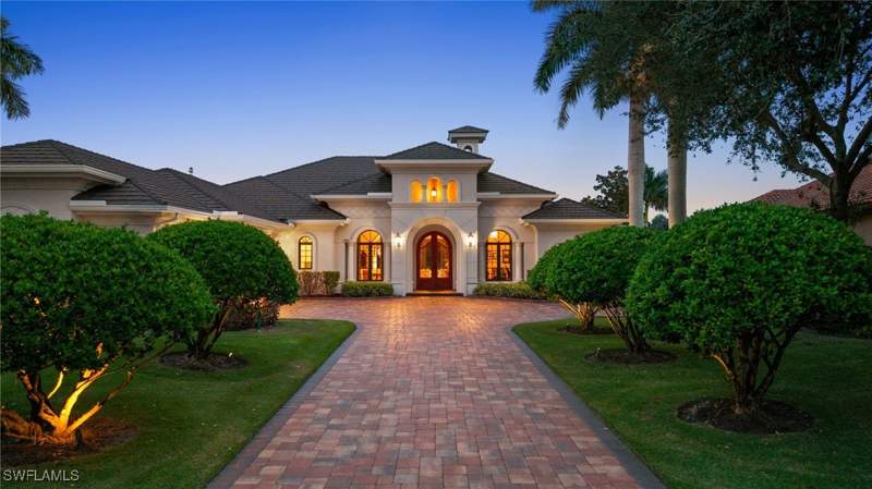 4 bedroom SingleFamilyResidence at 6068 Sunnyslope Dr, Quail West, Naples — photo 4