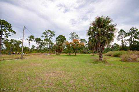 404 Irving Ave, Lehigh Acres FL - photo 15 of 16