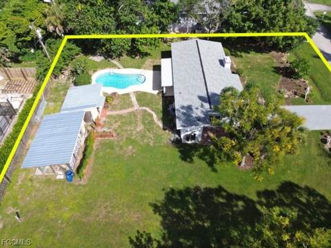 4970 Riverside Dr, Estero FL - photo 6 of 35