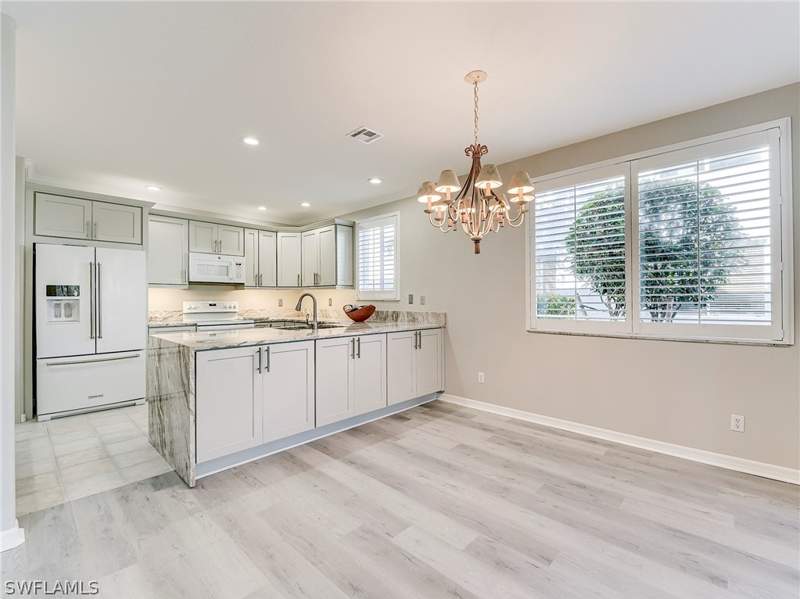 2 bedroom Condominium at 8471 Southbridge Dr 1, Southwind, Estero — photo 5