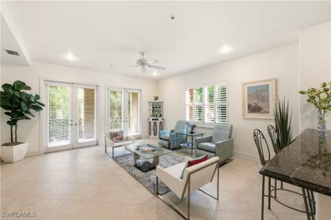 2843 Tiburon Blvd E 7-102, Naples FL - photo 17 of 49