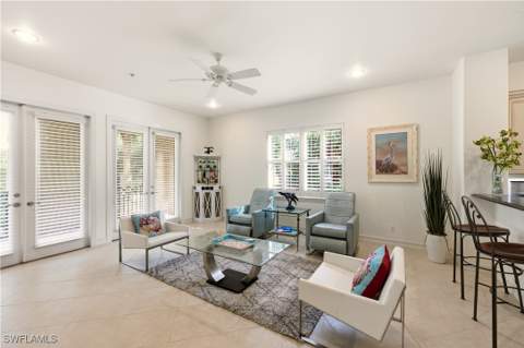 2843 Tiburon Blvd E 7-102, Naples FL - photo 18 of 49