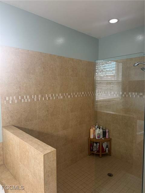 2557 Ashbury Cir, Cape Coral FL - photo 10 of 24
