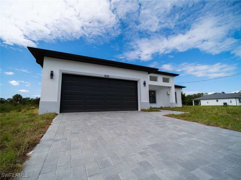3 bedroom SingleFamilyResidence at 1515 Cortez Ave, Lehigh Acres, Lehigh Acres — photo 1