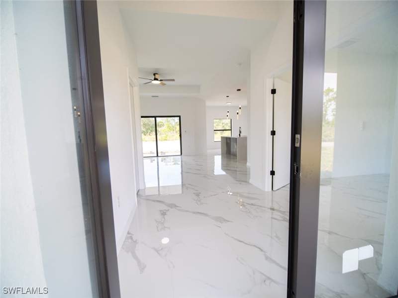 3 bedroom SingleFamilyResidence at 1515 Cortez Ave, Lehigh Acres, Lehigh Acres — photo 2