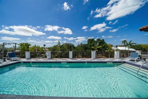 780 5th Ave S 305, Naples FL - photo 23 of 37