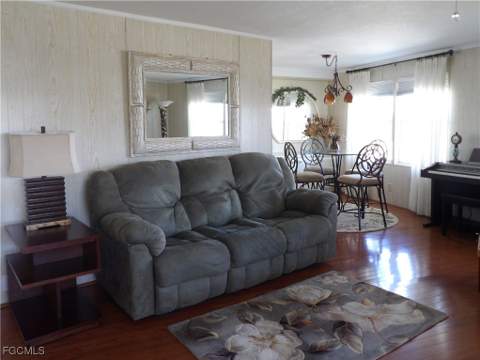 301 Twig Ct N, North Fort Myers FL - photo 9 of 21